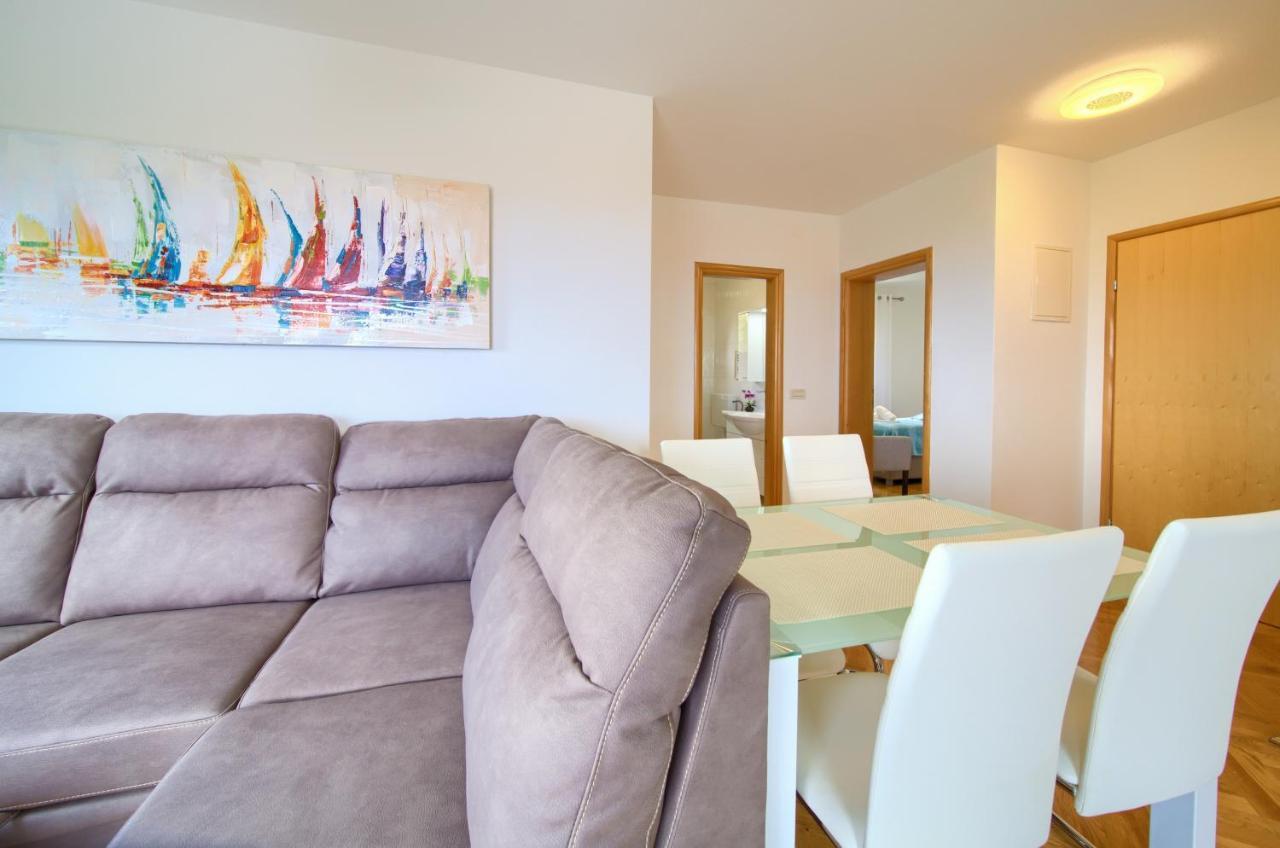 Apartment Jadran Malinska Dış mekan fotoğraf